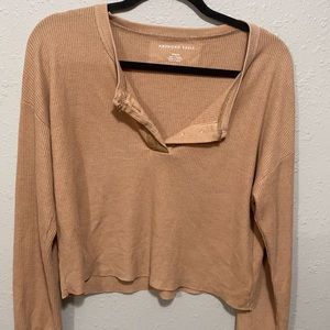 American Eagle cropped Henley size M